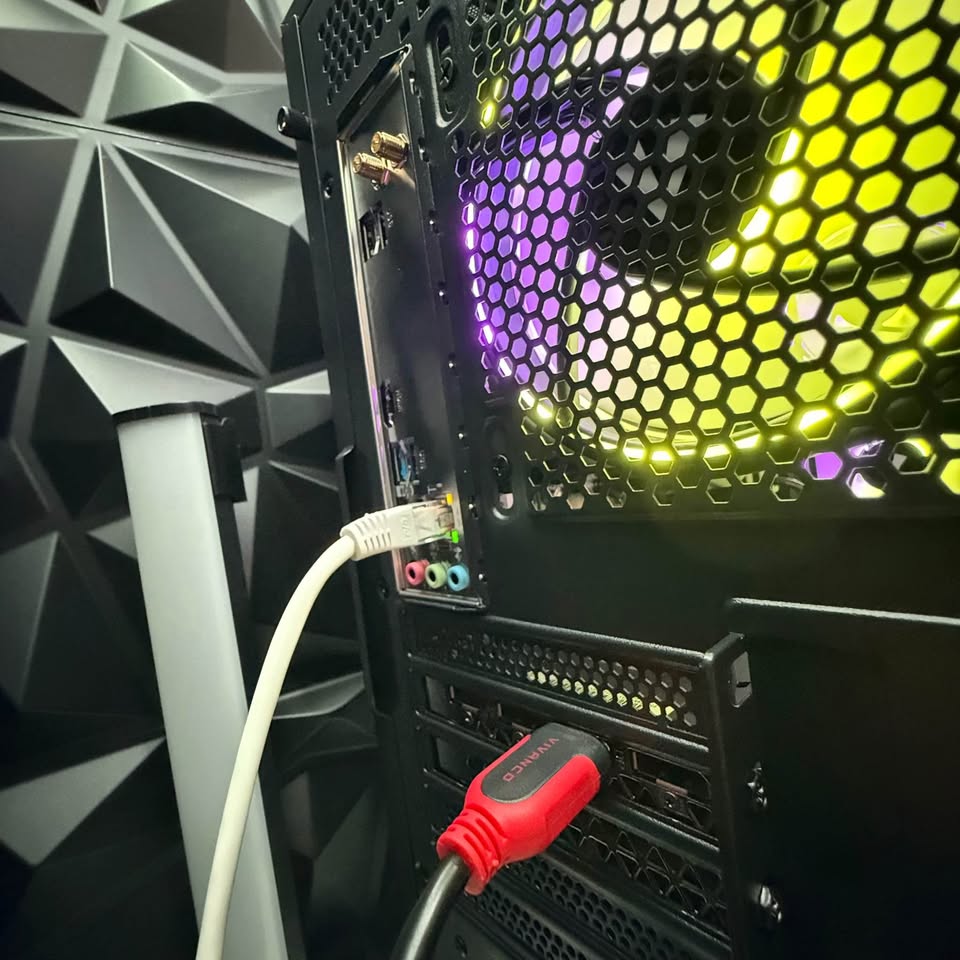 'XIPHOS' - RTX 2060 - Ryzen 5 - 1TB SSD