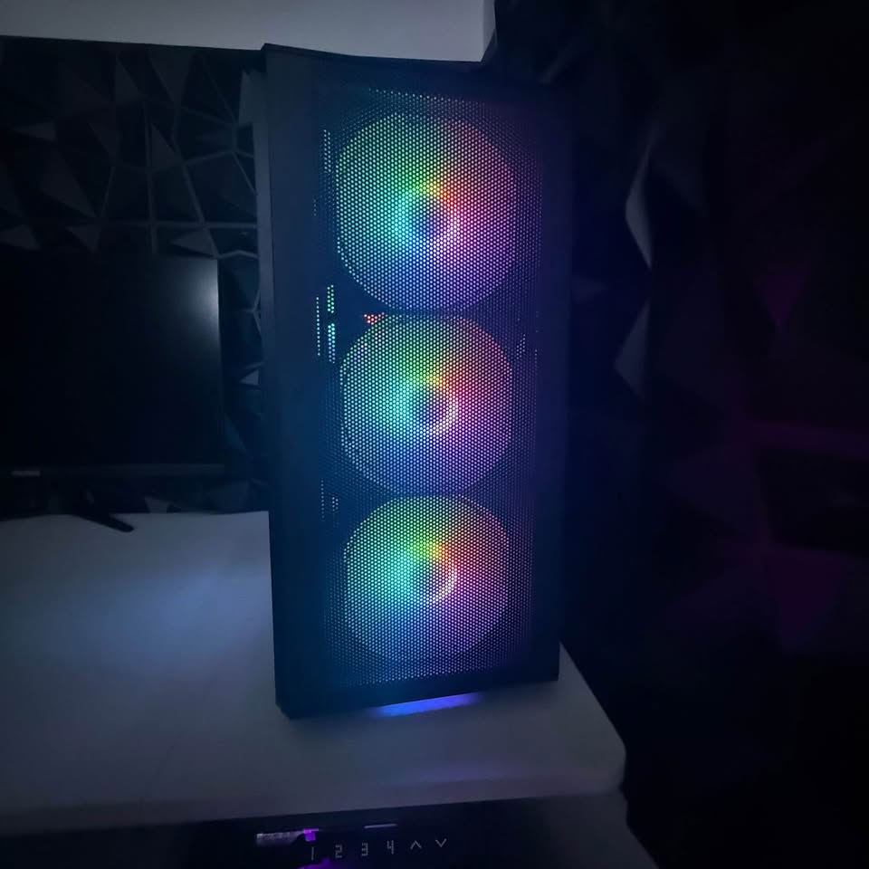 'SENTINEL' - RTX 2070 - Ryzen 5 - 1TB SSD