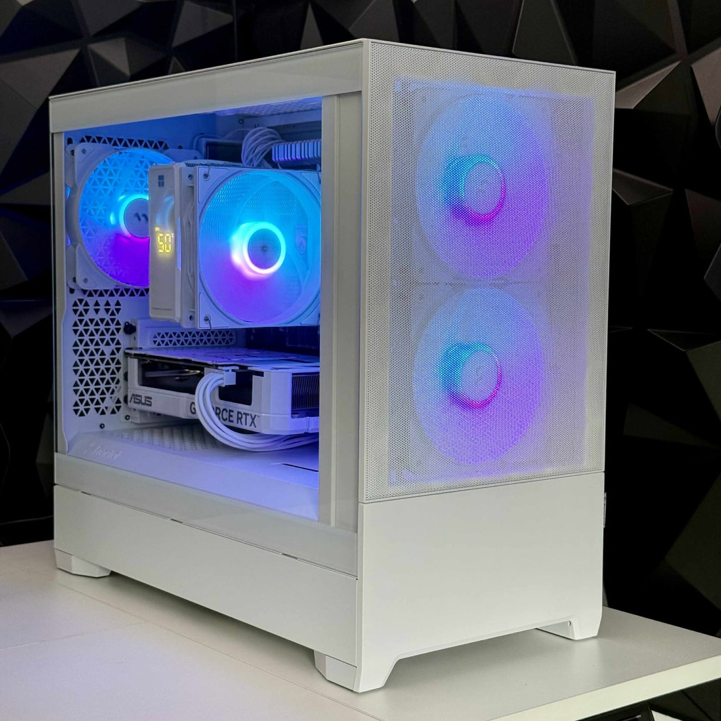 'EPHOR' - RTX 4060 - Ryzen 5 - 1TB SSD