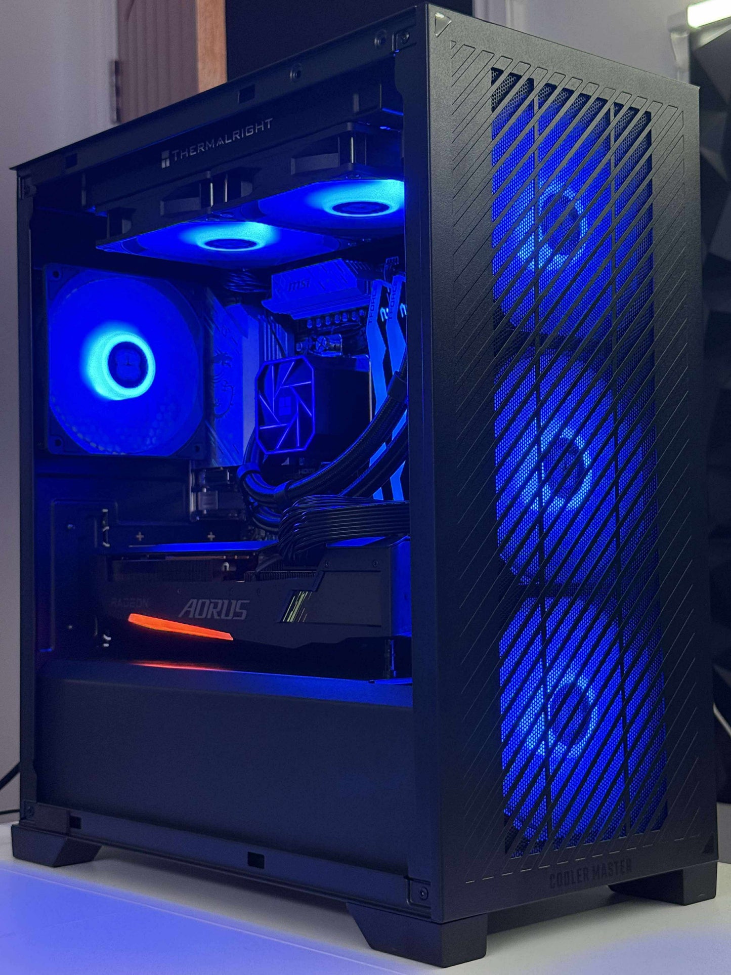 ‘EREVOS’ - RX 6800 - Ryzen 5 7500F - ADATA 1TB Gen 4