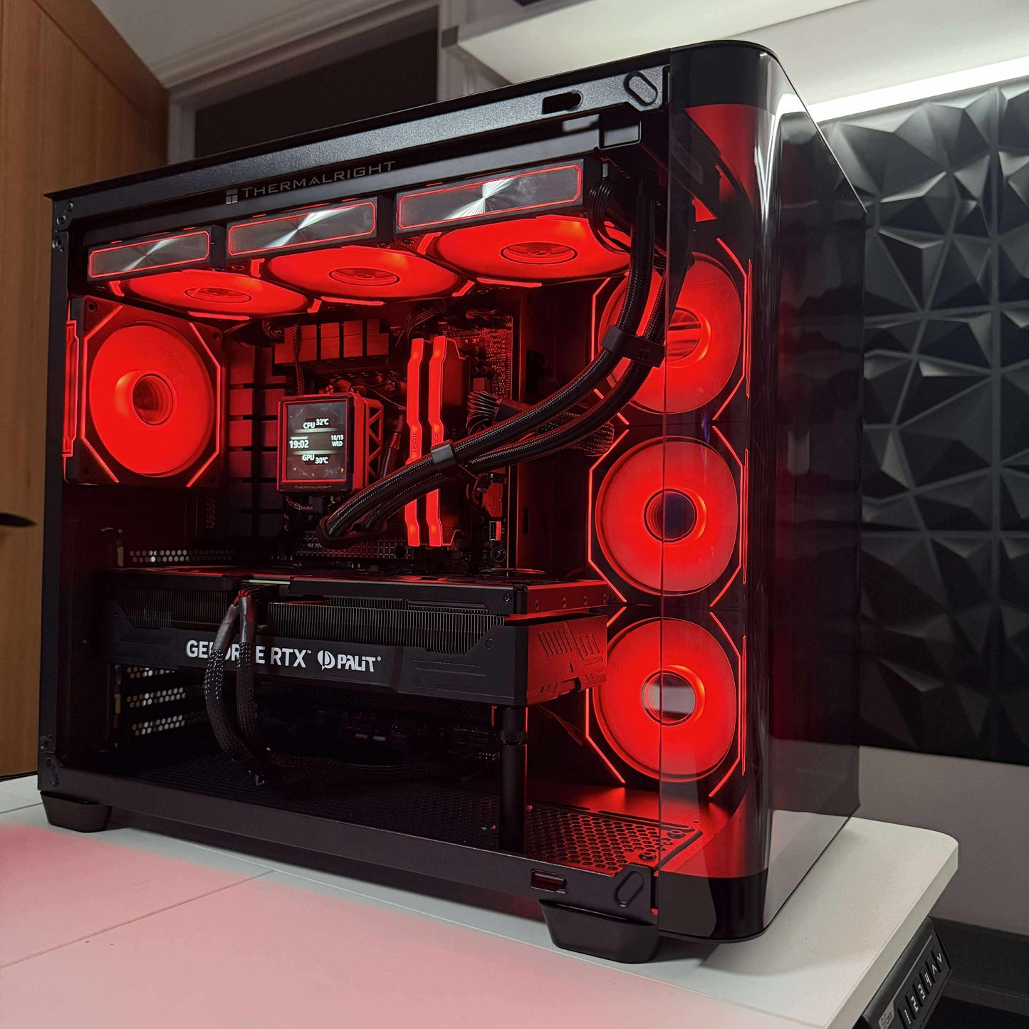 ‘PERSEUS’ - RTX 4070 - Ryzen 7 7700 - 1TB Silicon Power UD90