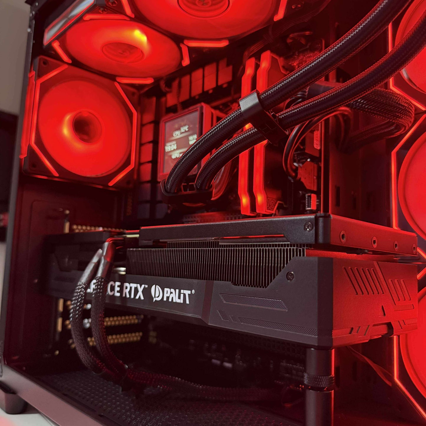 ‘PERSEUS’ - RTX 4070 - Ryzen 7 7700 - 1TB Silicon Power UD90