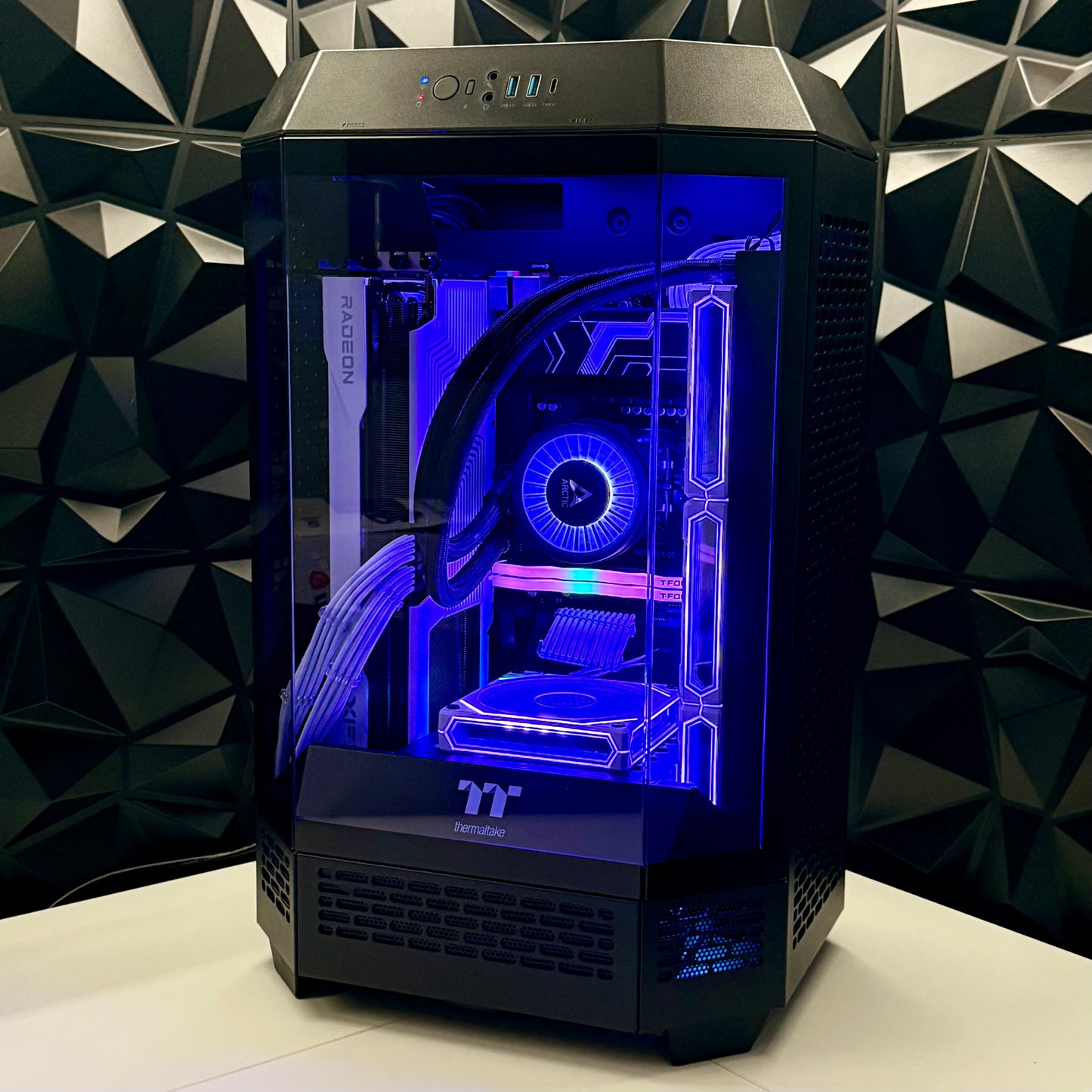 ‘Apothicon’ - RX 9070XT 16gb - Ryzen 5 7600X - 1TB SSD