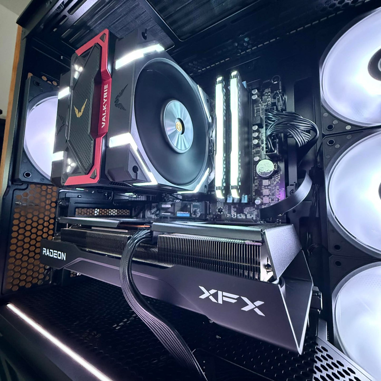 🔥'FIERCE' RX 9060 XT 16GB I Ryzen 7 I 32GB RAM