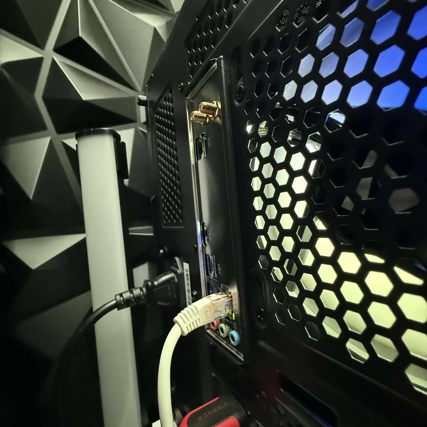 ‘Aegis’ - RTX 3060 - Ryzen 5 5500 - 1TB SSD