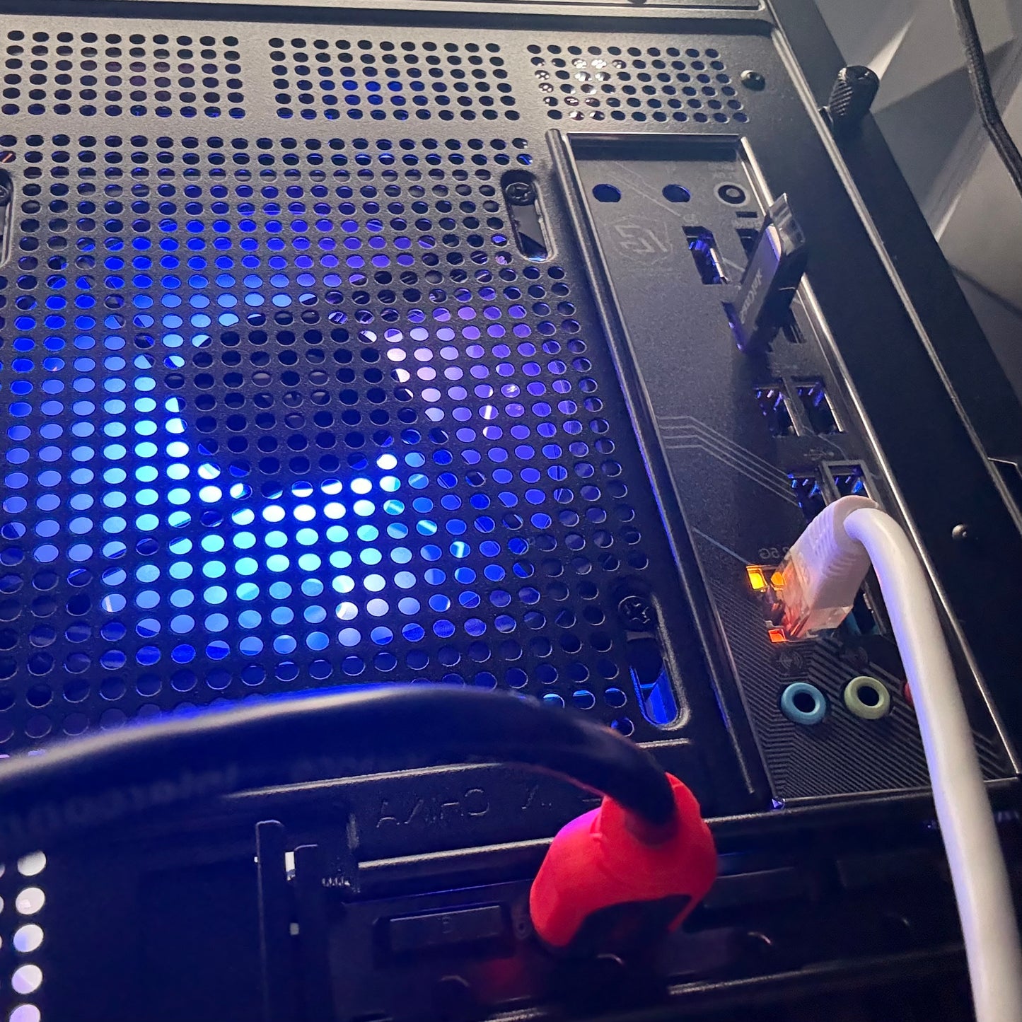 ‘Hyperion’ - RTX 4070 - Ryzen 5 7500F - 1TB SSD